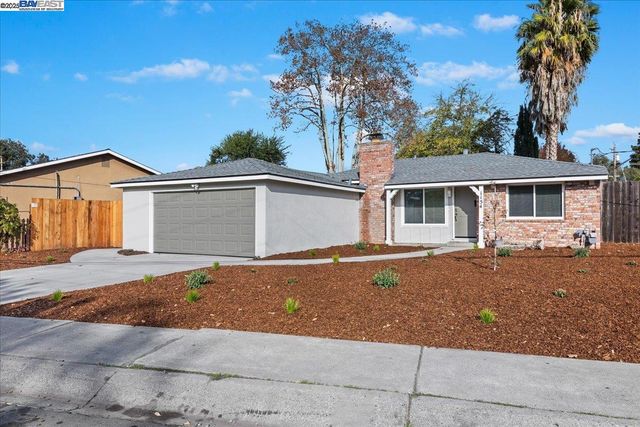 1154 Tilson Dr, Concord, CA 94520