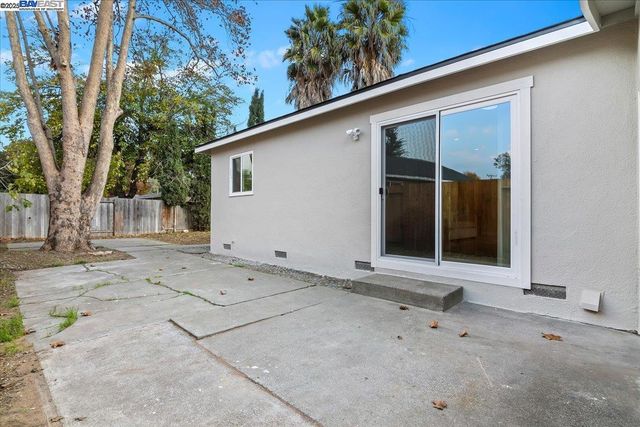 1154 Tilson Dr, Concord, CA 94520