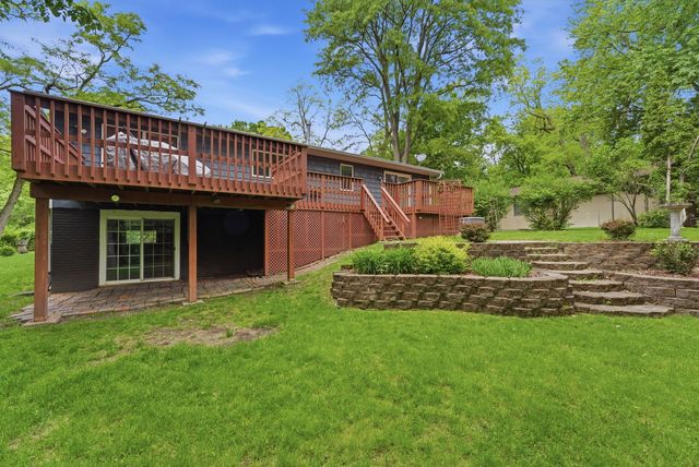 3001 2nd Street, Moline, IL 61265