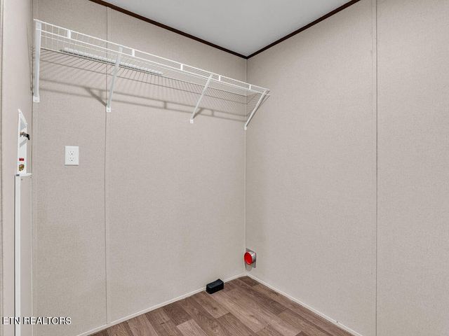 564 Quail Run Lane, Lafollette, TN 37766