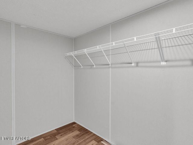 564 Quail Run Lane, Lafollette, TN 37766