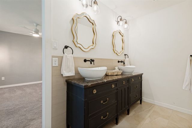 3025 Pecan Circle, Bedford, TX 76021