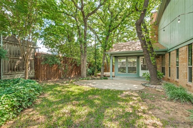 3025 Pecan Circle, Bedford, TX 76021