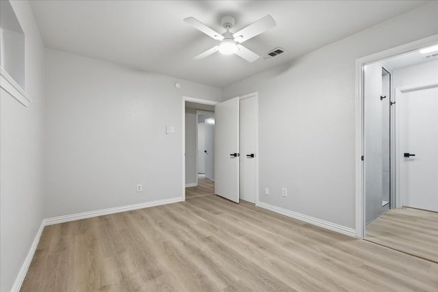 5719 Enchanted Lane, Dallas, TX 75227
