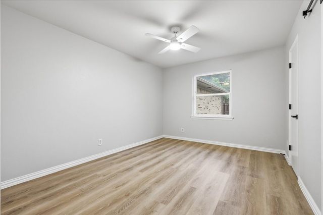 5719 Enchanted Lane, Dallas, TX 75227