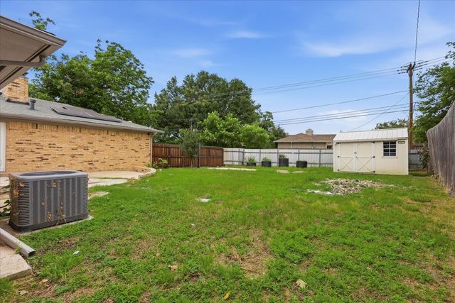 5719 Enchanted Lane, Dallas, TX 75227
