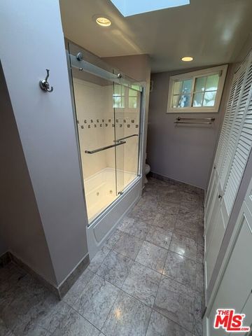 1552 Crater Lane, Los Angeles, CA 90077