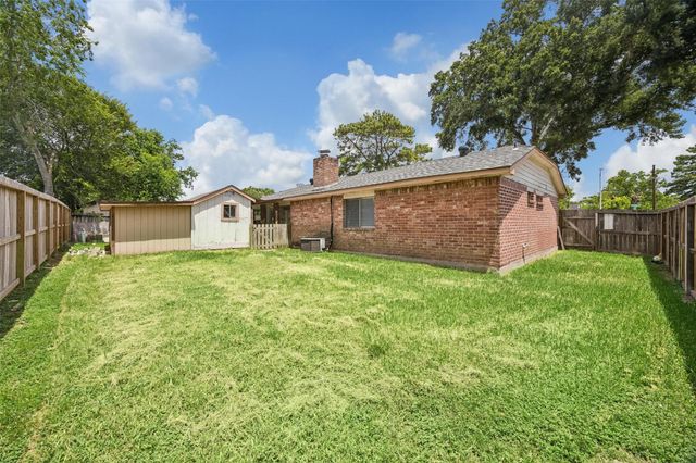 7503 Winkle Wood Lane, Houston, TX 77086