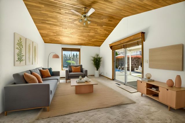 489 Vincent Avenue, Central Point, OR 97502