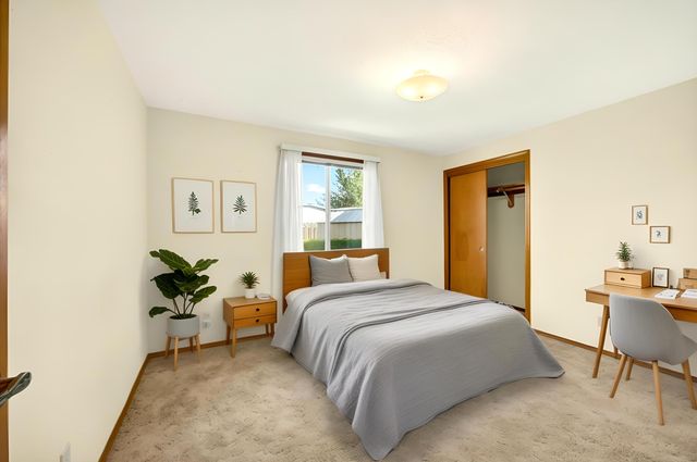 489 Vincent Avenue, Central Point, OR 97502