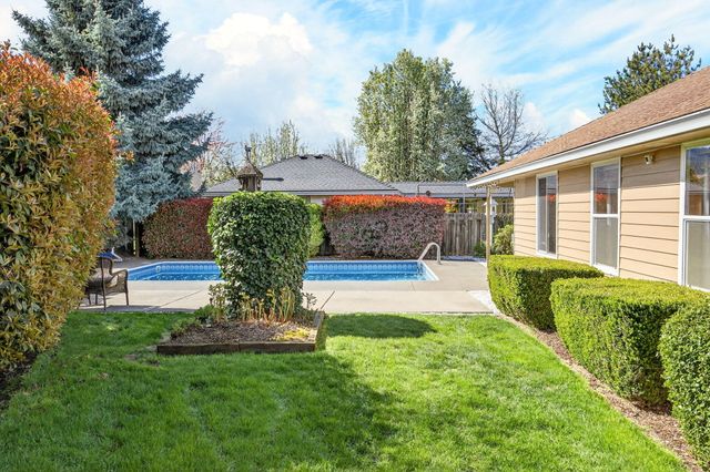 489 Vincent Avenue, Central Point, OR 97502