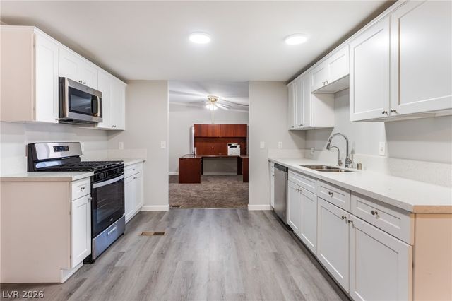 3212 Gavilan Lane, Las Vegas, NV 89122