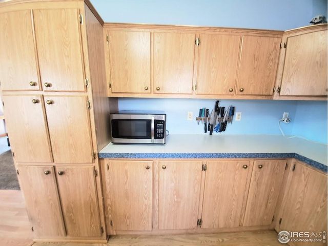 221 W 57th St 6B, Loveland, CO 80538