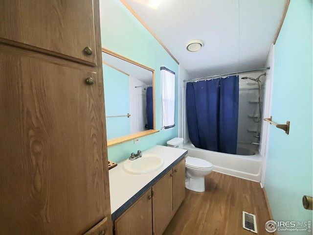 221 W 57th St 6B, Loveland, CO 80538