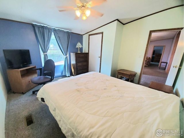 221 W 57th St 6B, Loveland, CO 80538