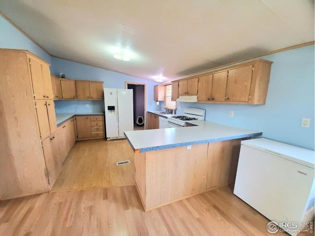 221 W 57th St 6B, Loveland, CO 80538