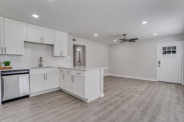 5444 Gaston Avenue 102, Dallas, TX 75214