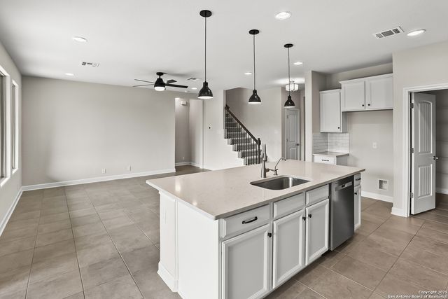 377 Kilmarnock, Boerne, TX 78015