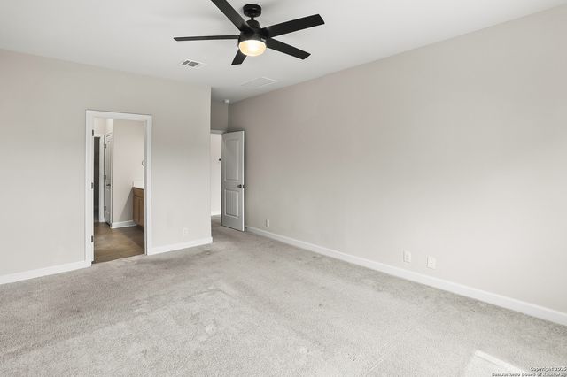 377 Kilmarnock, Boerne, TX 78015