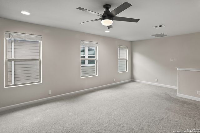 377 Kilmarnock, Boerne, TX 78015