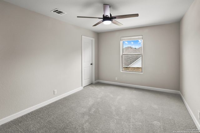 377 Kilmarnock, Boerne, TX 78015