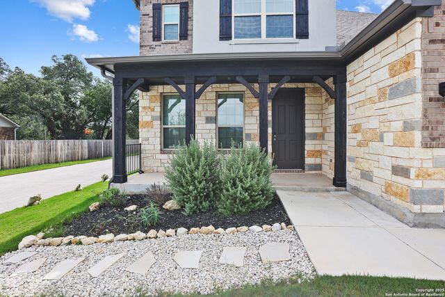 377 Kilmarnock, Boerne, TX 78015