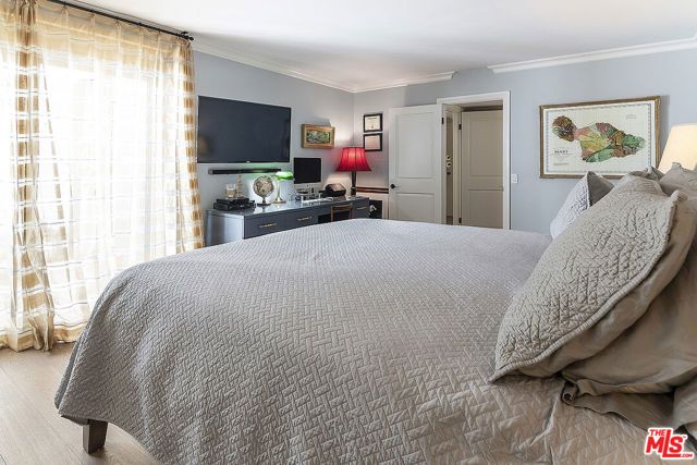 906 N Doheny Drive 510, West Hollywood, CA 90069