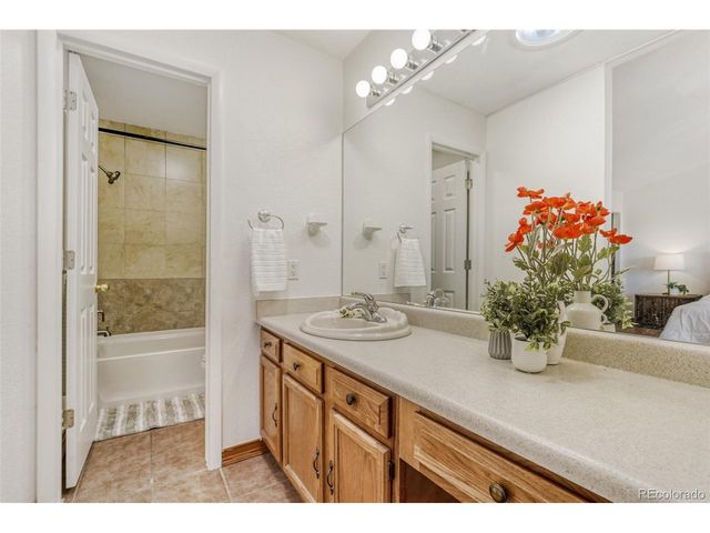 6250 Everett Ct B, Arvada, CO 80004