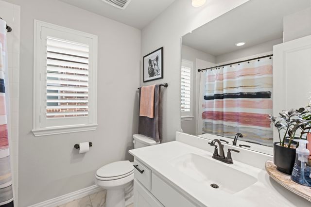 1720 Dartmoor Drive, Carrollton, TX 75010