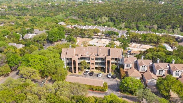 1741 Spyglass DR 2-102, Austin, TX 78746