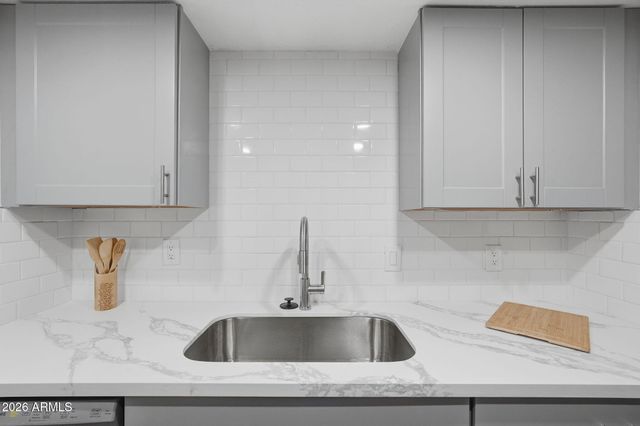 7126 N 19TH Avenue 158, Phoenix, AZ 85021