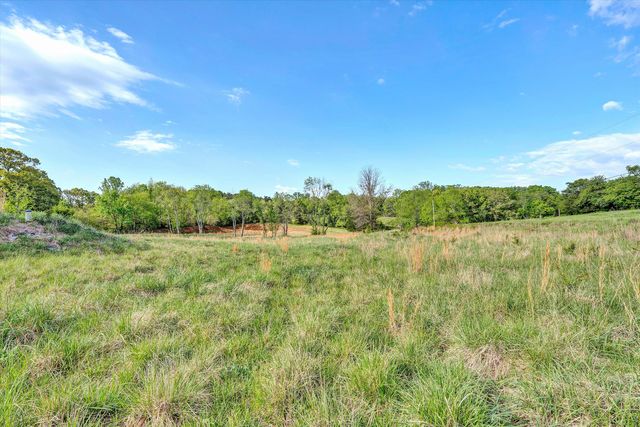 10640 Stewartsville RD, Vinton, VA 24179