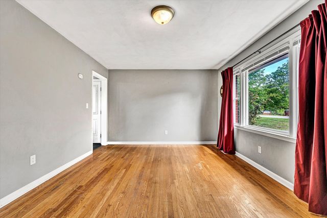 10640 Stewartsville RD, Vinton, VA 24179