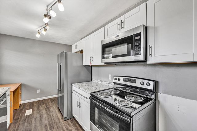10640 Stewartsville RD, Vinton, VA 24179