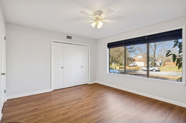 4558 S Trace Blvd, Old Hickory, TN 37138