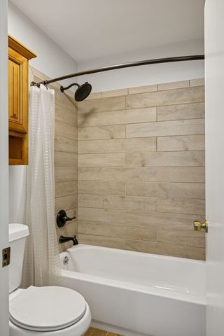 4558 S Trace Blvd, Old Hickory, TN 37138