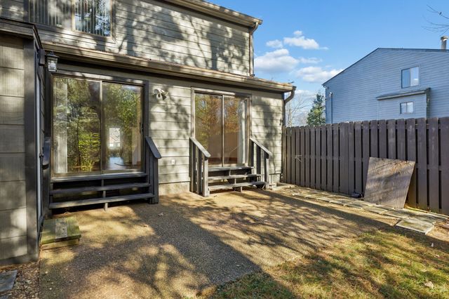 4558 S Trace Blvd, Old Hickory, TN 37138