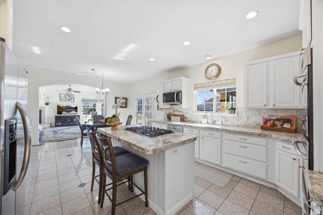 131 E BATTALION BAY, Saratoga Springs, UT 84043