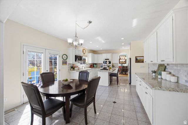 131 E BATTALION BAY, Saratoga Springs, UT 84043