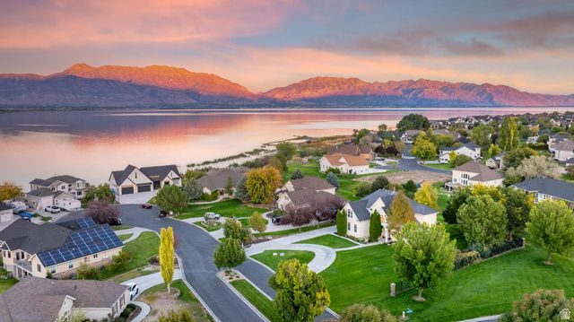 131 E BATTALION BAY, Saratoga Springs, UT 84043