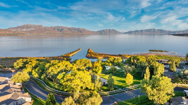 131 E BATTALION BAY, Saratoga Springs, UT 84043