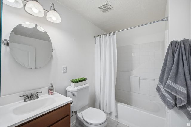 131 E BATTALION BAY, Saratoga Springs, UT 84043