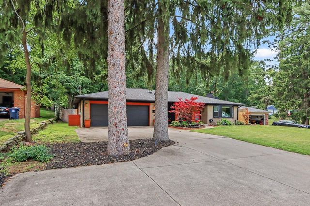 3828 Duke Street, Kalamazoo, MI 49008