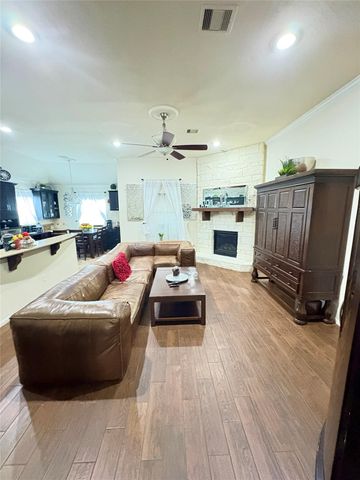 20258 Fossil Valley Lane, Cypress, TX 77433