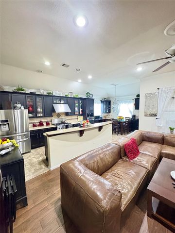 20258 Fossil Valley Lane, Cypress, TX 77433