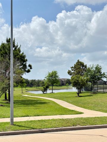 20258 Fossil Valley Lane, Cypress, TX 77433