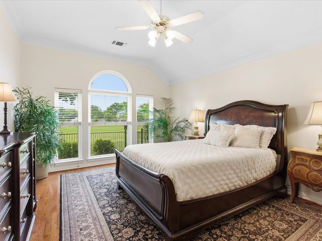 1613 Villa Court, Corinth, TX 76210