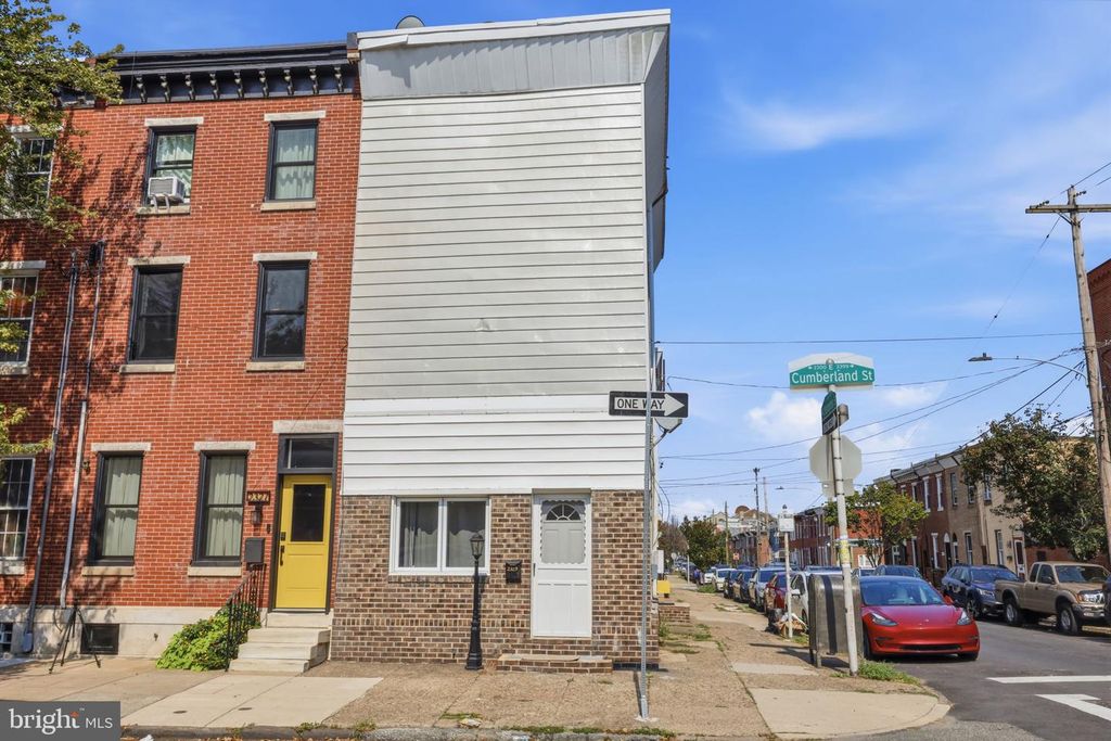 2329 E CUMBERLAND ST, PHILADELPHIA, PA 19125 — photo 2