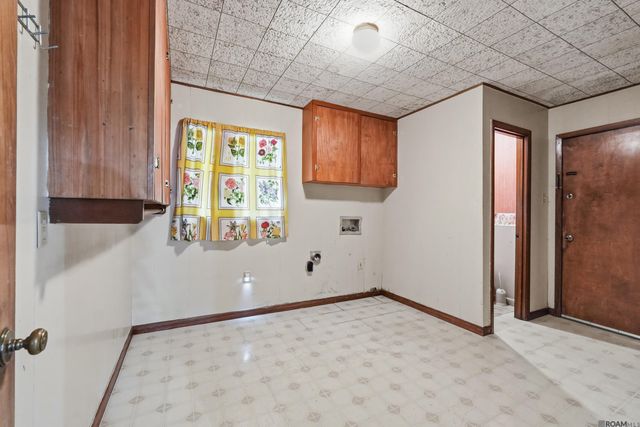 32581 Duff Rd, Walker, LA 70785