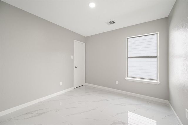 18935 Remington Bend Drive, Houston, TX 77073
